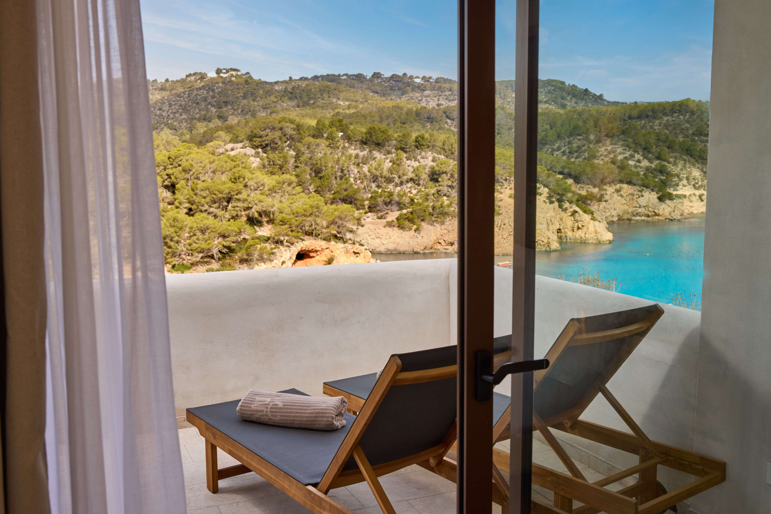 The Club Junior Suite with Sea View